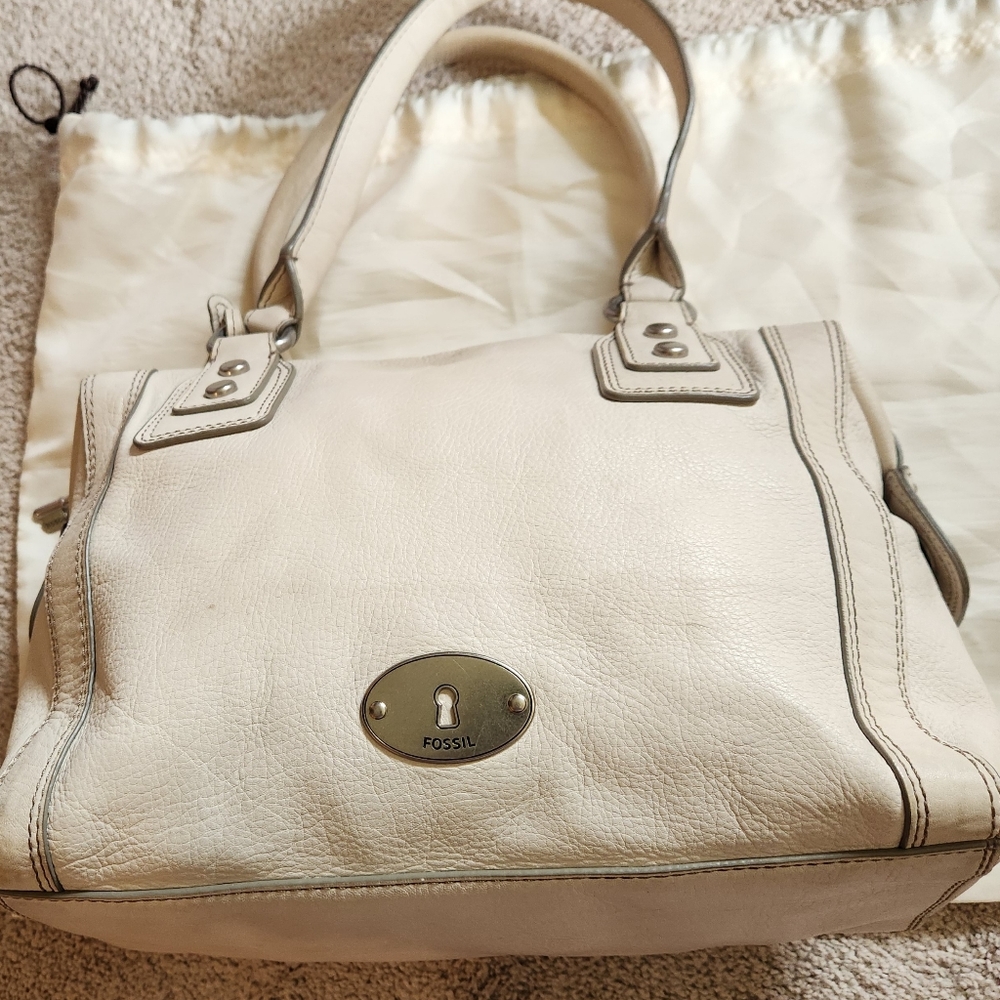 Fossil Ivory Leather Satchel Maddox collection. Pebble Leather, buttery soft